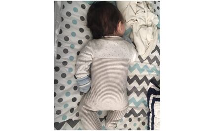 Poncho Herrera enternece las redes con foto de su bebé