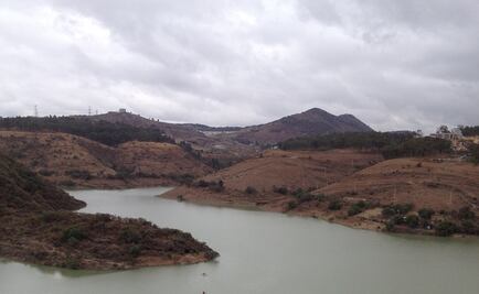 Investigadores alertan sobre contaminación en presa de Edomex