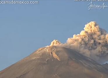 VIDEO: Volcán Popocatépetl registra explosión; alertan por caída de ceniza en 4 alcaldías de la CDMX