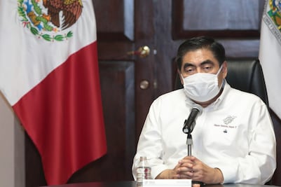 Llama Miguel Barbosa a actores políticos a no “colgarse” de la pandemia