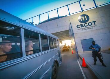 Gobierno de Perú anuncia que va por modelo carcelario de Bukele