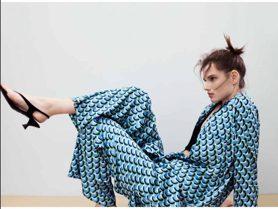 Con estos conjuntos cómodos y coloridos ya no tendras que llevar puesta tu pijama todo el día. Foto: Cortesía Zara 