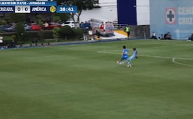 Luis Ángel Malagón cometió un insólito error que terminó en gol del Cruz Azul en la Sub 21