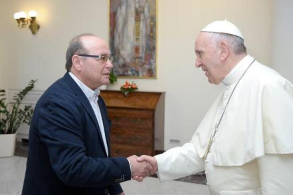 “Hay podredumbre y demasiados esqueletos en el armario”