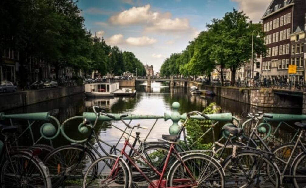 Qué aerolíneas están volando a Europa desde México