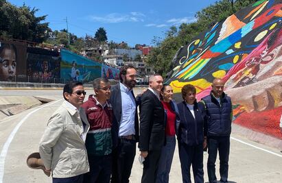 "A la jefa le digo que tiene mi corazón", dice alcalde priista a Sheinbaum tras inaugurar puente en Cuajimalpa