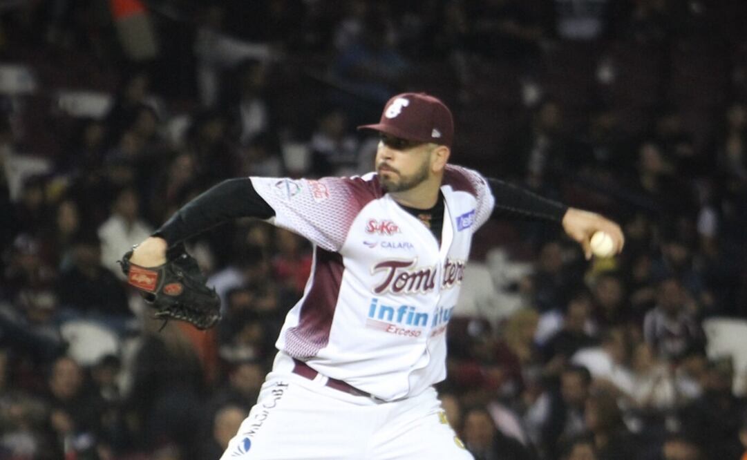 Oliver Pérez, lanzador mexicano. Foto: @clubtomateros