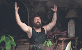 Nick Offerman delata en "Margo tiene problemas de dinero" a quienes juzgan sin conocer