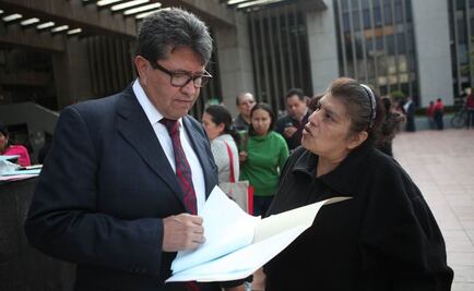 Monreal no frenará investigaciones sobre documentos