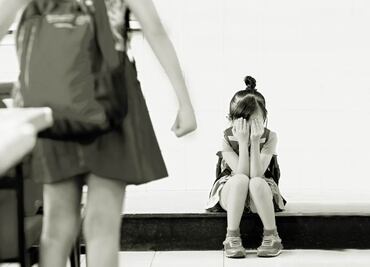 Estas son las líneas para denunciar casos de discriminación en CDMX; ¿De cuánto es la multa?