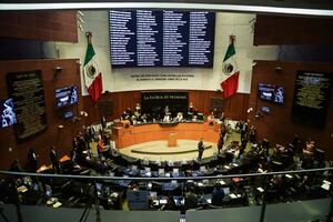 En el Senado también llueven los justificantes