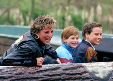 Príncipe Harry dice que afrontó el trauma de perder a su madre, Lady Diana, al volver de Afganistán