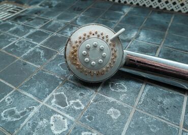 Baño reluciente: 5 consejos para eliminar el sarro y cal de manera efectiva