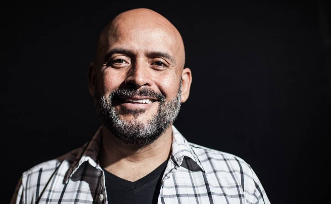 "Como sociedad podemos ayudarnos entre nosotros a salir adelante, más allá de el gobierno que tengamos y la religión que profesemos, la educación es la clave de ello", expresó el actor. FOTO: Archivo.