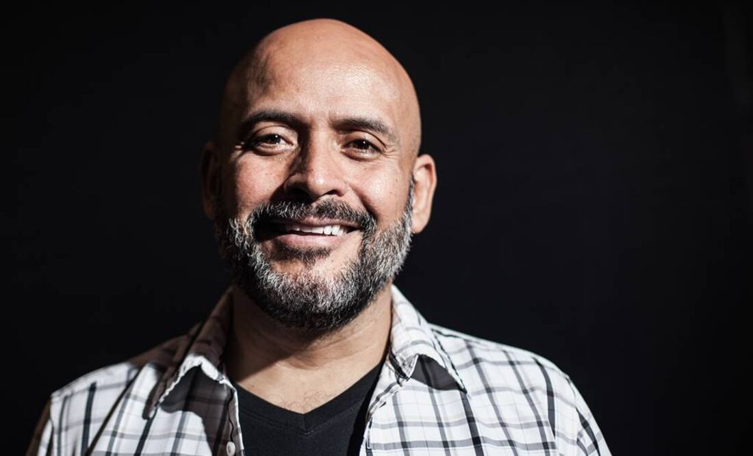 "Como sociedad podemos ayudarnos entre nosotros a salir adelante, más allá de el gobierno que tengamos y la religión que profesemos, la educación es la clave de ello", expresó el actor. FOTO: Archivo.