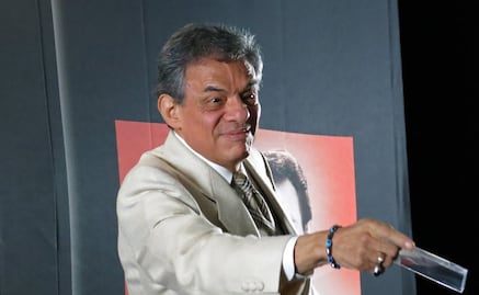 También José José tendría su serie