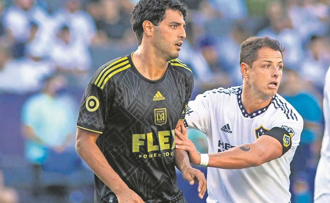 Carlos Vela y Javier Hernández / Foto: Especiales