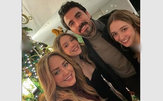 Hija de Andrea Legarreta reacciona a las primeras fotos públicas de su madre con su novio Luis Carlos Origel