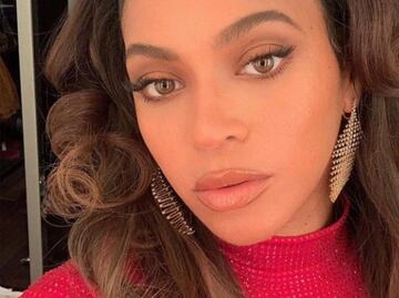 Beyoncé trae de regreso los jeans acampanados y te enseña cómo usarlos este 2021