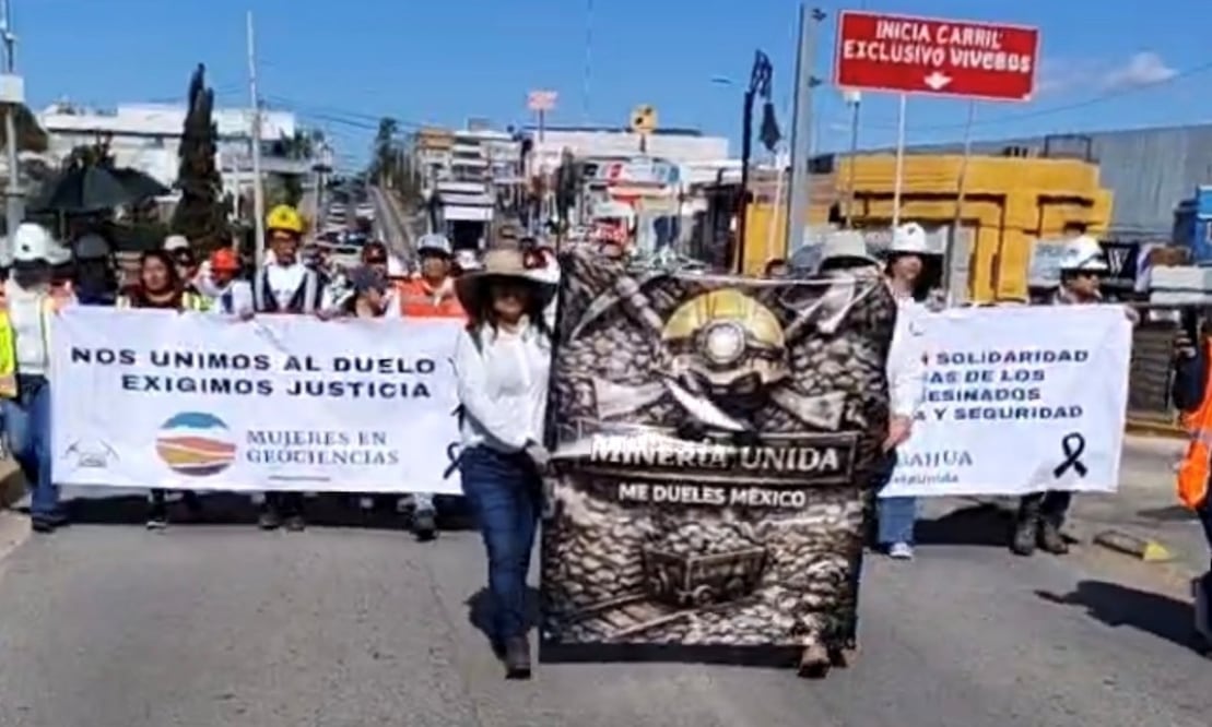 Protestantes en Sinaloa exigen protección para el sector minero mexicano. Foto: Especial.