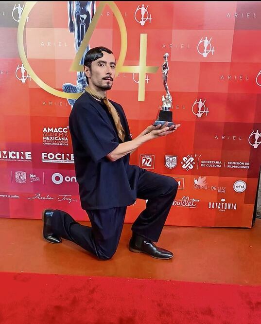 Este año obtuve el tercer Ariel, esta vez en la categoria de Mejor Coactuación masculina por su trabajo de "El norte sobre el vacío". Foto: Instagram