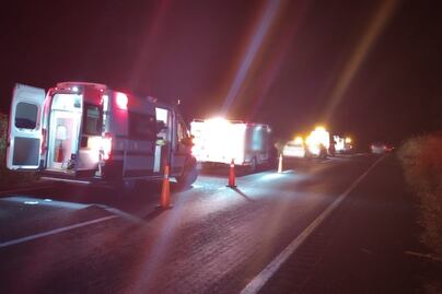 Mueren 5 migrantes tras volcadura sobre la autopista Cosamaloapan-La Tinaja, Veracruz 