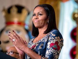 Michelle Obama afirma que EU "no está listo" para una mujer presidenta