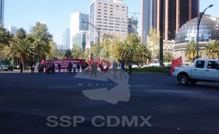 Antorchistas marchan del Ángel a Segob