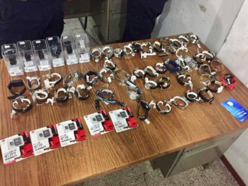 Detienen a dos por robo a tienda comercial en Cuautitlán Izcalli