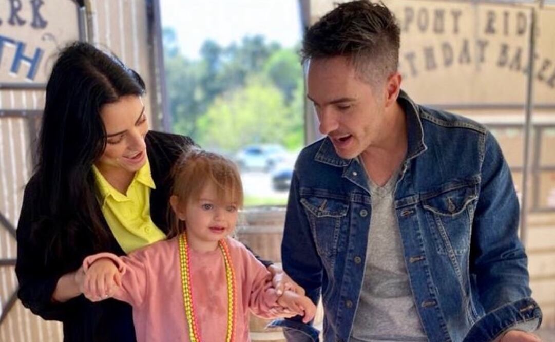 Aislinn Derbez, Kailani y Mauricio Ochmann. Foto: Captura Instagram