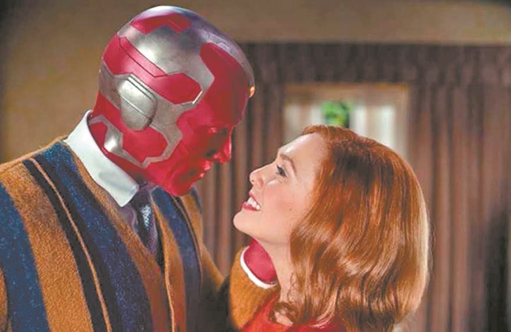 Vision (Paul Bettany) y Wanda Maximoff (Elizabeth Olsen) son dos seres superpoderosos. Foto: DIsney