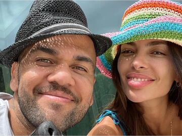 Dani Alves y sus abogados con la misión de evitar su divorcio con Joana Sanz