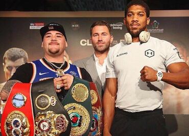 Andy Ruiz se burla de su rival vistiendo el mismo jersey que se puso cuando lo venció