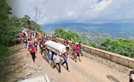 Guerrero da último adiós a 11 víctimas de violencia; exigen a Sheinbaum localizar a los seis que faltan