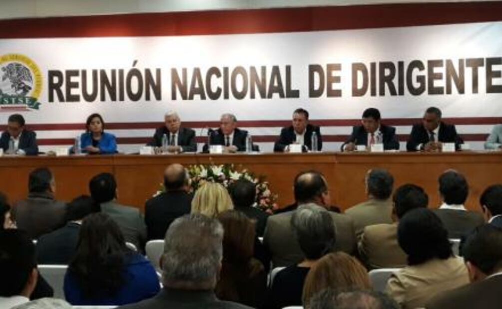 Sí habrá bono sexenal para burócratas: FSTSE