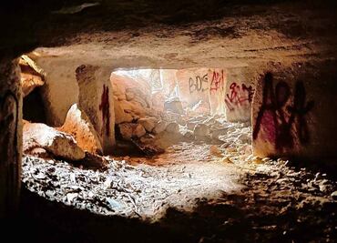 Bosque de Chapultepec oculta tétricas cuevas; hallan huesos usados en rituales