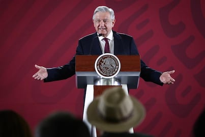 Presidencia ordena vetar a empresas farmacéuticas por posible corrupción