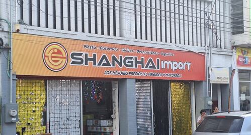 Productos chinos invaden comercio yucateco; comerciantes locales piden que artículos cumplan con normas fiscales