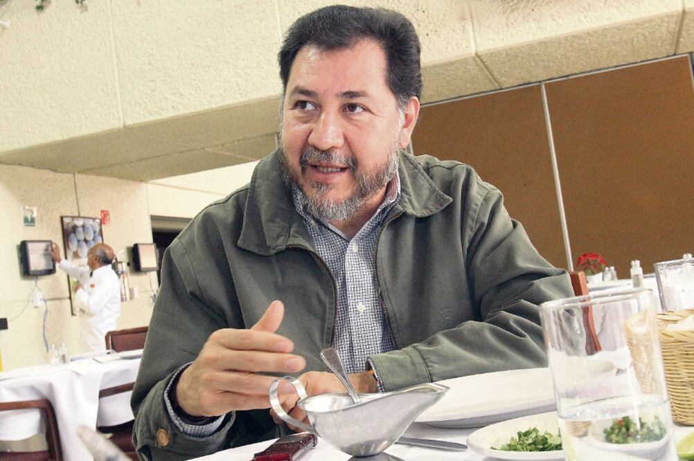 El diputado petista Gerardo Fernández Noroña respondió en Twitter a un periodista que una sentencia no hace jurisprudencia. Foto: ARCHIVO EL UNIVERSAL