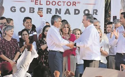 Ebrard continúa en campaña