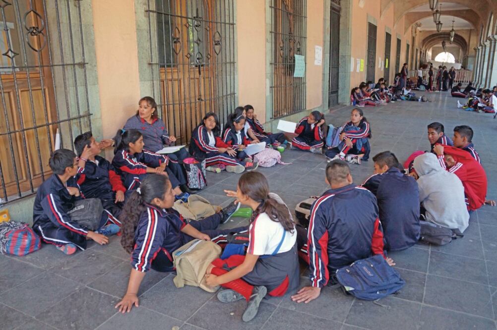 México ocupa el lugar 17 en compromiso y conocimiento cívico a nivel secundaria, indicó el estudio realizado por el ICCS. Foto: ARCHIVO EL UNIVERSAL