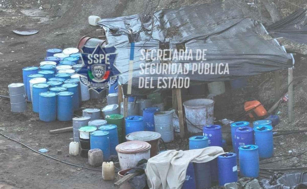 Aseguran narcolaboratorio para la fabricación de metanfetaminas y fentanilo en la zona serrana de Chihuahua. | Foto: Especial.