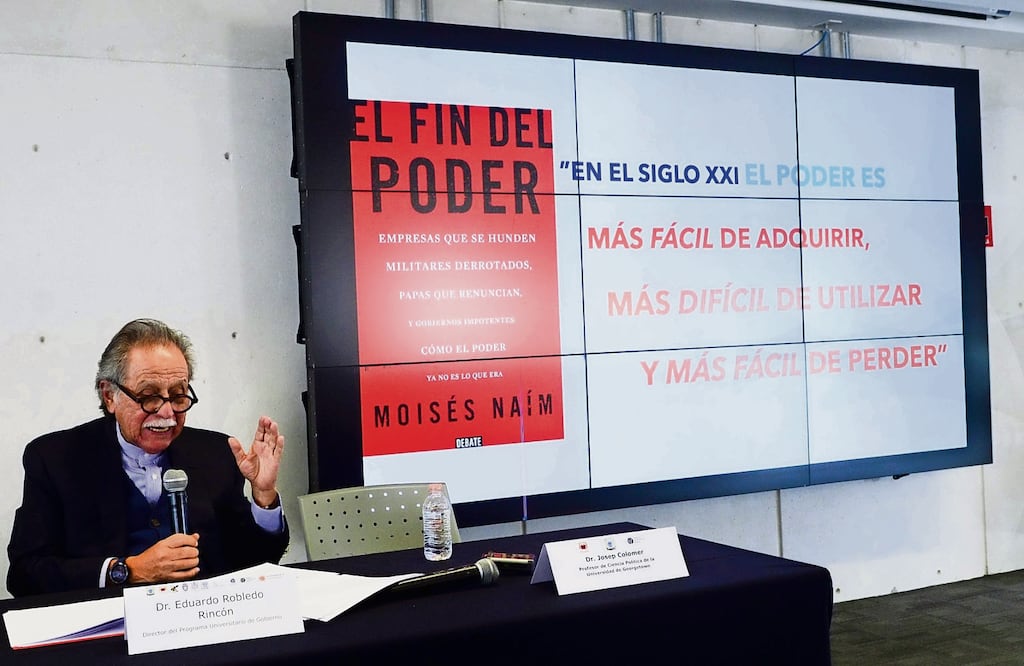 Eduardo Robledo, de la UNAM, precisó que los últimos años ha caído el interés por la democracia. Foto Especial