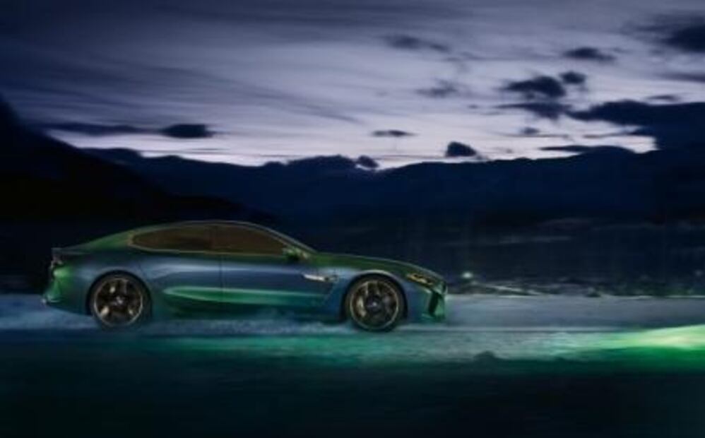 BMW Concept M8 Gran Coupé un sedán de cuatro puertas deportivo y elegante
