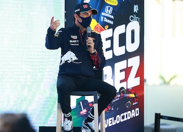 Checo Pérez desata la locura de la afición mexicana