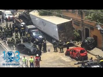 Presunto robo de tráiler genera choque múltiple en Santa Fe; hay tres muertos