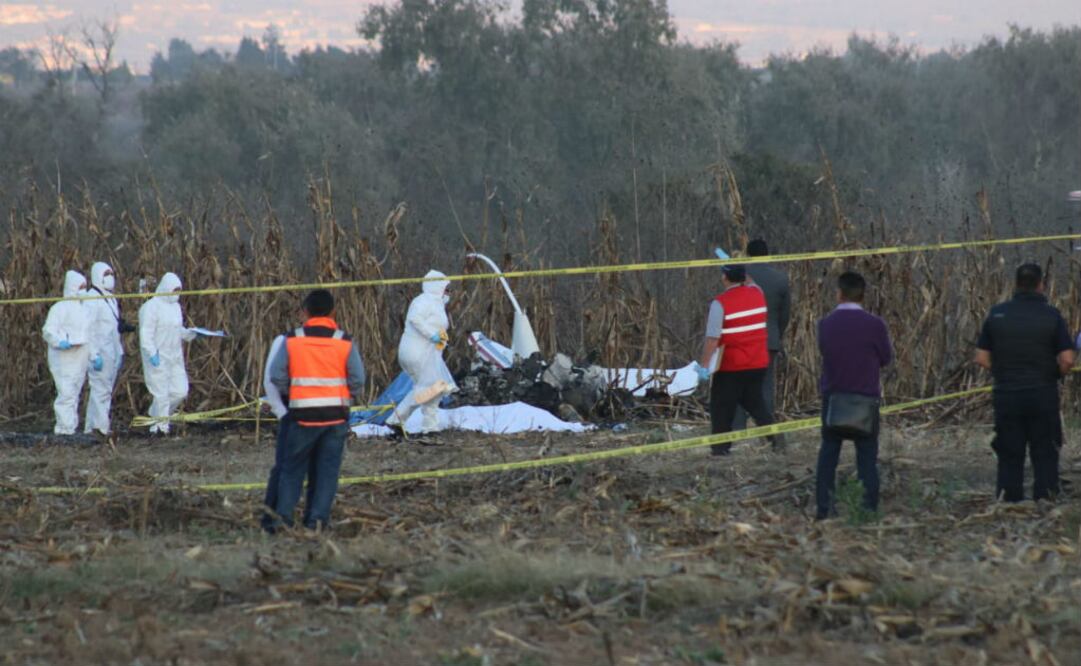 Escena del accidente en el que murieran la gobernadora de Puebla, Martha Erika Alonso, su esposo el senador del PAN Rafael Moreno Valle y otros acompañantes. FOTO: OMAR CONTRERAS | EL UNIVERSAL