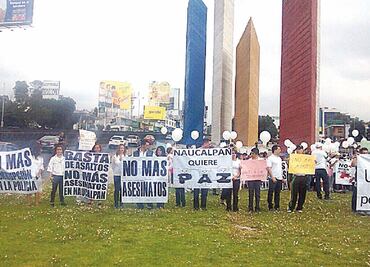 Protestan por asesinatos en Satélite y Lomas Verdes