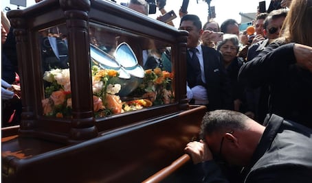 FOTOS: Así despidieron fans a Paquita la del Barrio en Garibaldi y Casa Paquita