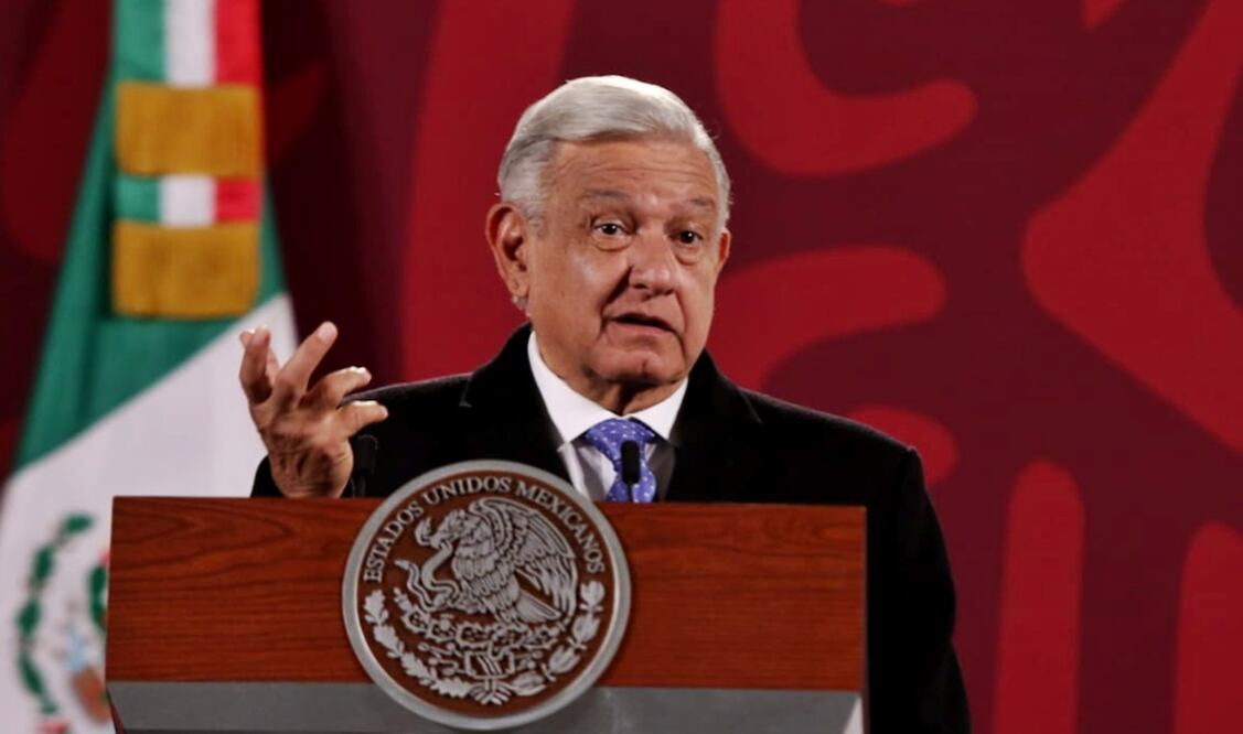 López Obrador afirmó que el gobierno federal está dispuesto a ayudar en este tema por el entusiasmo de la gente y por el respeto que merece. Foto: Carlos Mejía